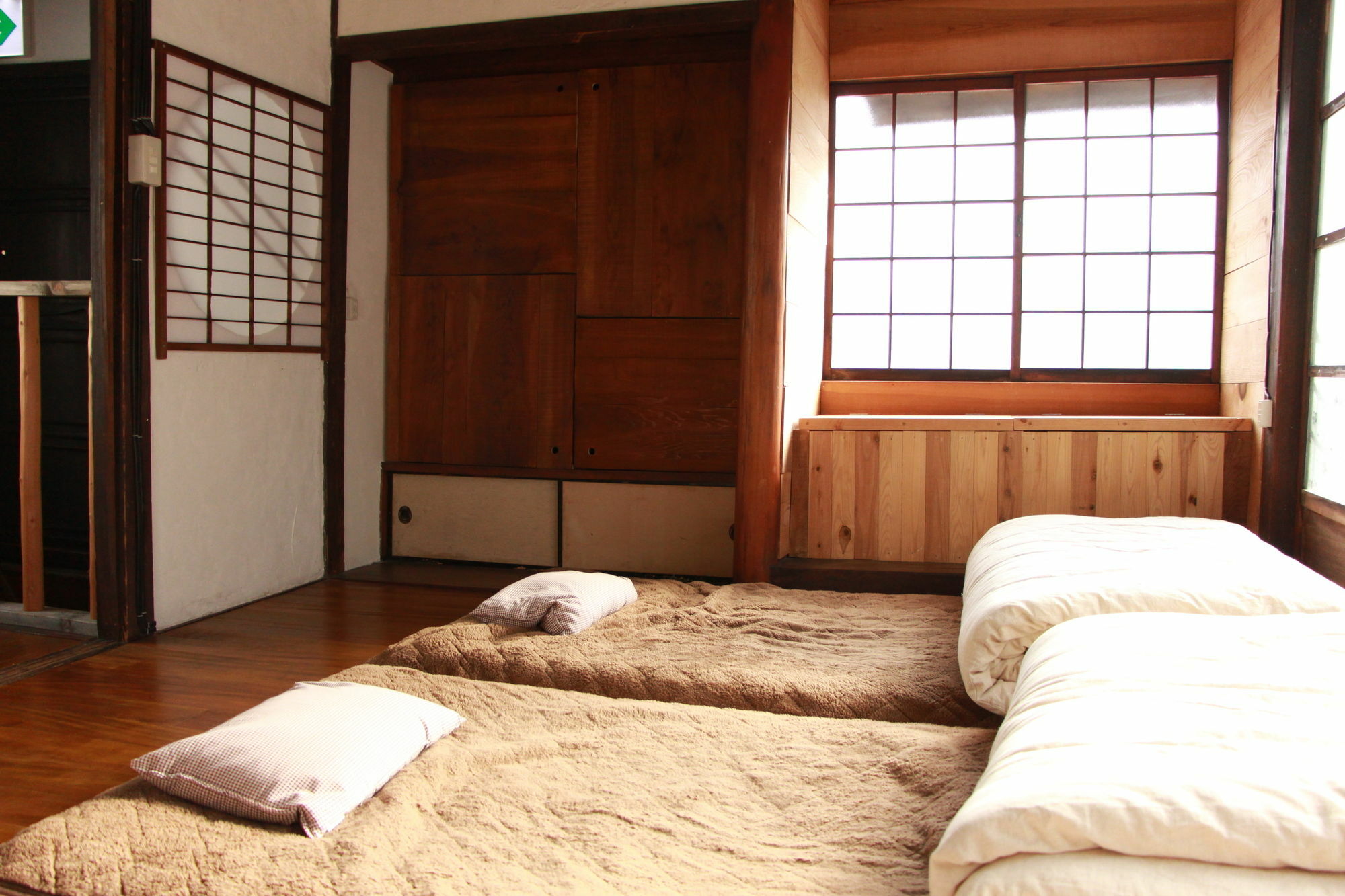 Guesthouse Yadocurly Onomichi Exterior foto